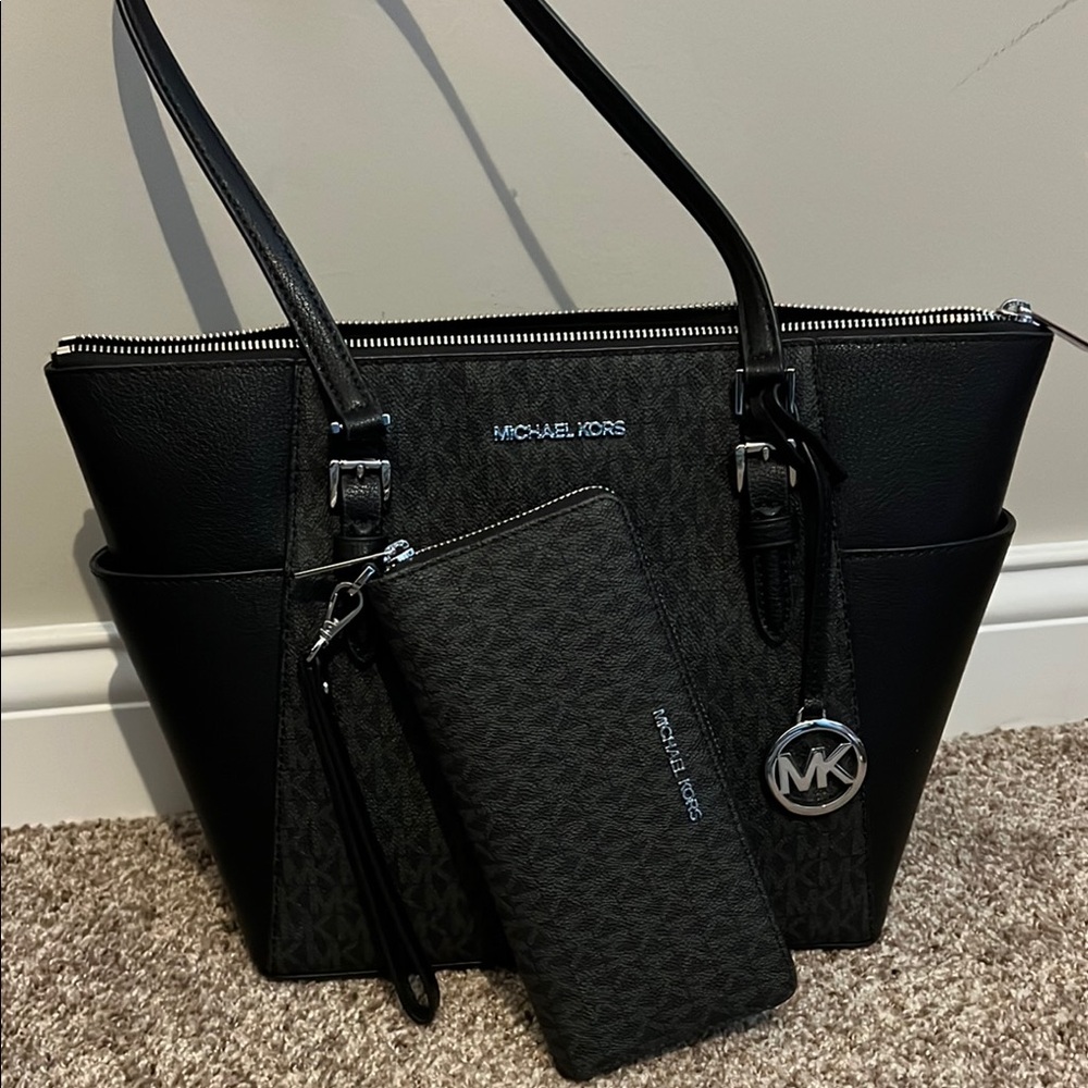 Michael Kors Black Tote Bag and Wallet Set